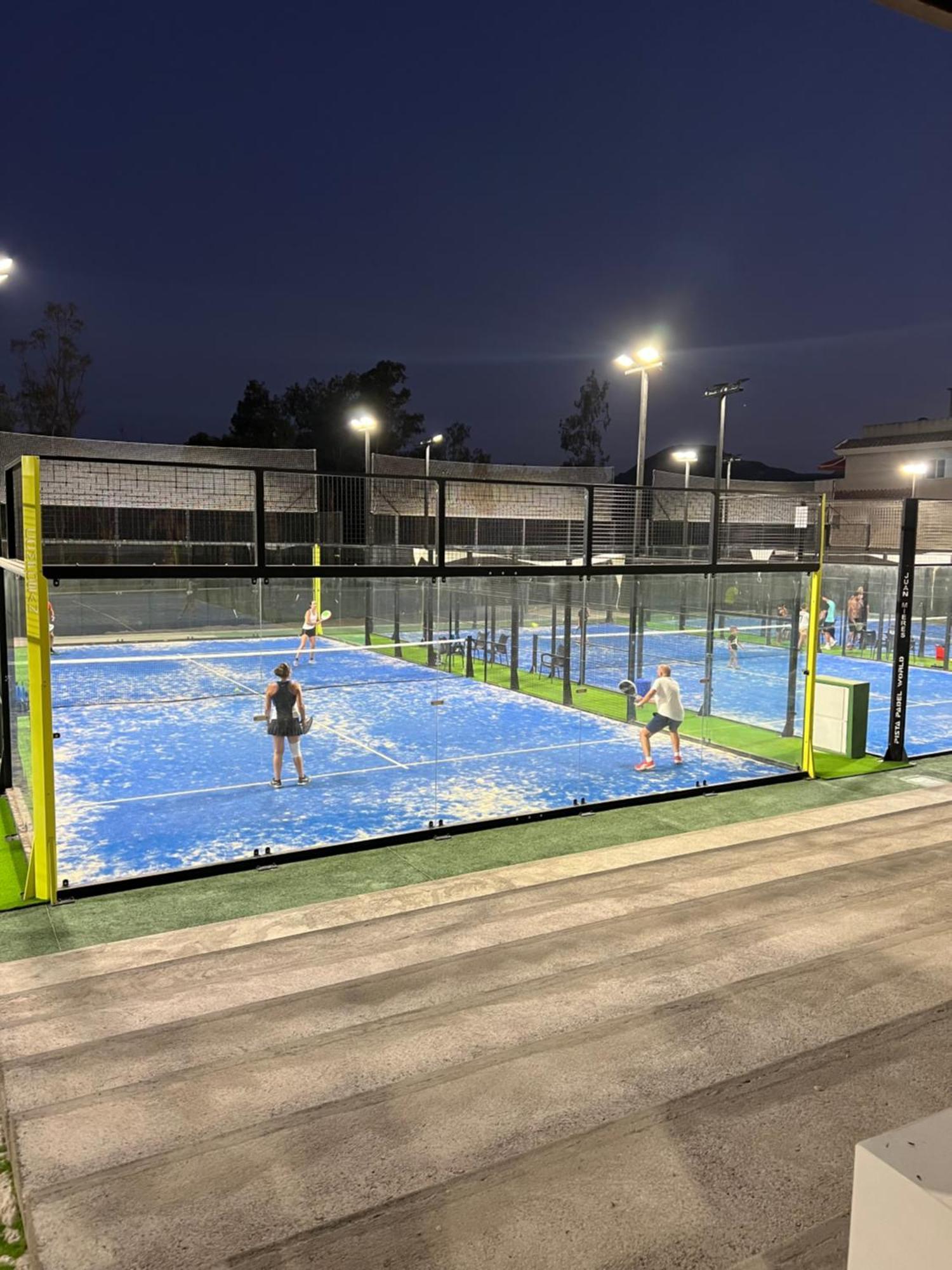 Piso Con Ac, Piscina Y Pista De Padel Y Tenis En Águilas Esterno foto